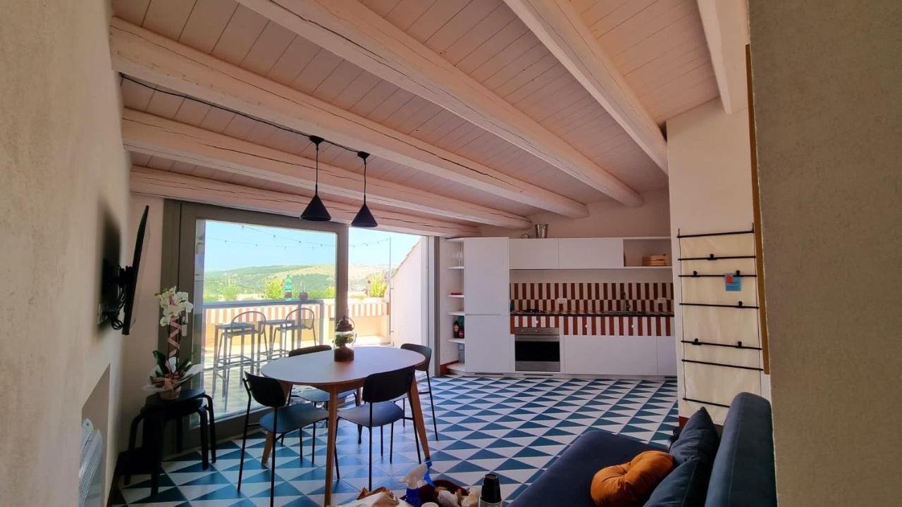 Super Giu - Rooftop Skyline Ragusa Luaran gambar