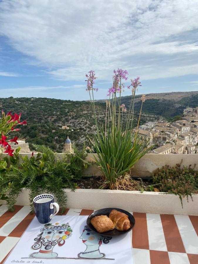 Super Giu - Rooftop Skyline Ragusa Luaran gambar